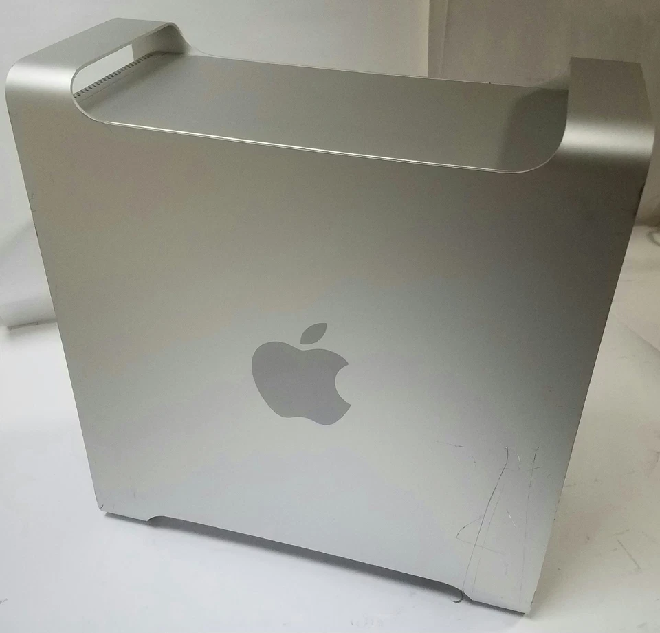 Mac Pro A1289 Desktop - MD770LL/A Quad Core 3.2GHz, 1TB SSD, 32GB Ram OS 10.13 - Image 1 of 2