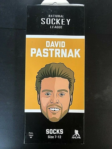 DAVID PASTRNAK Sockey Hockey Fan SOCKS Size 7-12 NEW IN PACKAGE Boston Bruins Cover
