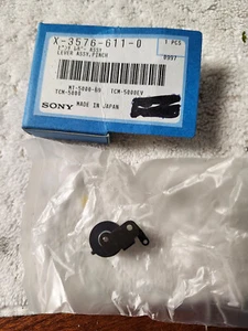 New Original SONY X-3576-611-0 Pinch Roller Assembly TCM5000 and more. - Picture 1 of 2