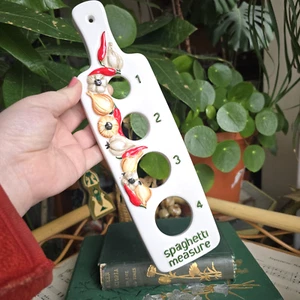 Vintage Ceramic Spaghetti Measure Made in Italy Onion Garlic Pepper Rustic Decor - Picture 1 of 12