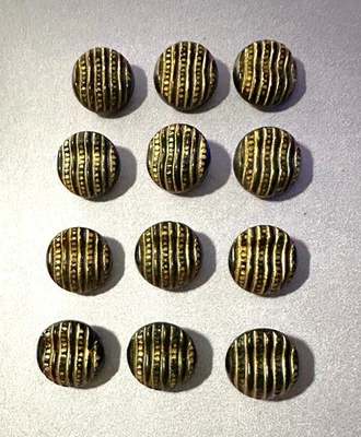 Juego de 12 botones vintage de vidrio negro con efecto rayas negras y doradas - 1/2" de diámetro Foto 1 de 2