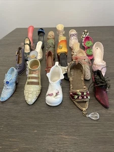 Konvolut 22 genau die richtige Schuh Raine andere Heels Sandalen Plateau Vintage - Bild 1 von 24