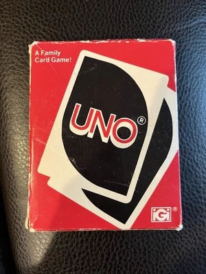 UNO 1979 Family Card Game - WITH INSTRUCTIONS - USED BUT GOOD CONDITION  - Image 1 of 3