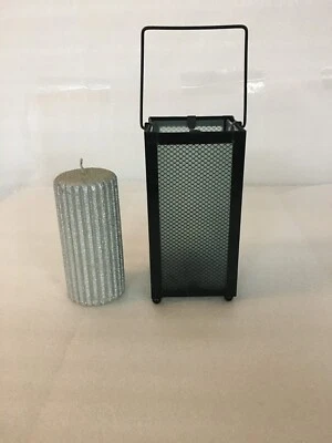 Vela suspensa lanterna de metal com 4 painéis de vidro, 8" de altura, 4" de largura, suporte ou pendure - Imagem 1 de 4