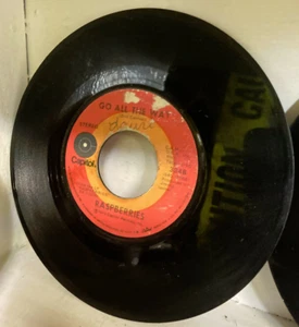 Raspberries GO ALL THE WAY / WITH YOU IN MY LIFE 45rpm 7" Capitol Single 3348 - Picture 1 of 1
