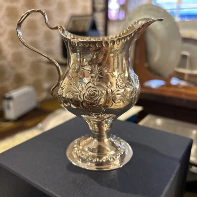 Jarra georgiana, Jorge III, plata crema. Londres 1780 Foto 1 de 4