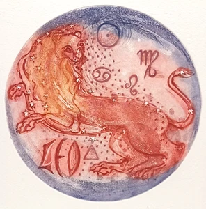 LISTED FRENCH MONIQUE FLOSI SIGNED COLORED ETCHING ARTIST's PROOF 'LEO' ZODIAC - Picture 1 of 9