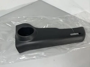 2002-2004 Chevrolet Venture Montana 3rd Row Driver Side CUP HOLDER TRIM - Foto 1 di 6