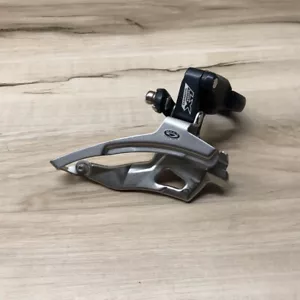 Deragliatore anteriore Shimano Deore LX FD-M571 Mega 9 morsetto 31,8 ~ 3 x 9 velocità - Foto 1 di 6