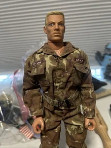 2000 Hasbro Gi Joe US Air Force Ops 12" bewegliche Actionfigur & Zubehör - Bild 1 von 10