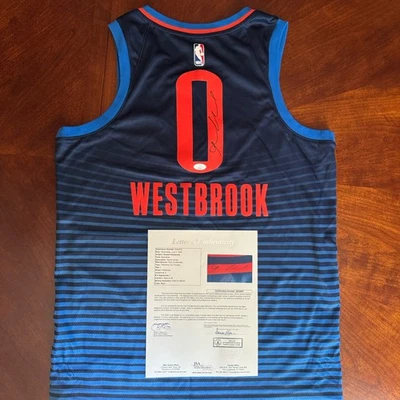 Camiseta deportiva Nike Swingman autografiada por Russell Westbrook JSA LOA Thunder Foto 1 de 4