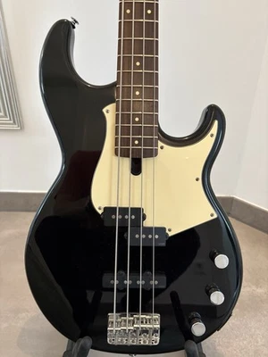 Yamaha BB 434 PJ Bass | Precision Bass | Schwarz - Bild 1 von 4