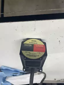 VEXTA PK569AUA 5-phase stepping motor - Picture 1 of 2