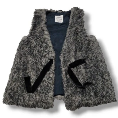 Zara Vest Size 11 / 12 Youth Zara Kids Outerwear Collection Vest Faux Fur Vest  - Image 1 of 4