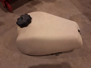 Yamaha IT125 IT 125 Gas Fuel Petrol tank cap mounts & petcock USED NO WARRANTY - Picture 1 of 13