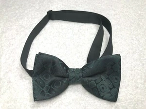 PHILIP STUART MENS ADJUSTABLE BOW TIE GREEN AND BLACK NWOT - Picture 1 of 3