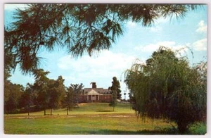 CASA DE LOS ALCES SALISBURY MD MARYLAND DE LOS AÑOS 50 RODEADA DE CAMPO DE GOLF POSTAL VINTAGE - Imagen 1 de 2