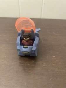 Figurine jouet McDonald's 2022 Buzz Lightyear Izzy Hawthorn Disney Pixar 2022 - Photo 1/5