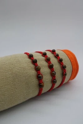 Pulseira de corda vermelha x3 marrom pedras reais nós de macramê ajustável - Imagem 1 de 4