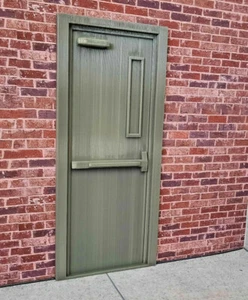 Man Door Model Prop 1/10 Scale Shop Garage Display Diorama Dollhouse Accessory - Picture 1 of 8