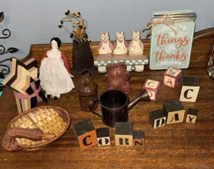 Lot Of 19 Rustic Country Decor. Stars Blocks Doll Bear Duck Cats - Picture 1 of 4