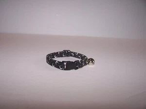 Wet Nose Designs Moonbeams & Dreams CAT COLLAR Mini Moons on Black Nite Sky Star - Picture 1 of 6