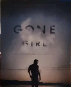 Gone Girl (Blu-ray Disc, Digital HD 2014) With Amazing Any Tattle Take Book - Foto 1 di 2