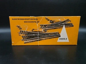 Märklin 5202 Elektromagnetisches Weichenpaar M-Gleis H0 OVP - Picture 1 of 7