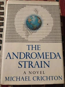 THE ANDROMEDA STRAIN by MICHAEL CRICHTON HARDCOVER 1st Edition,Knopf 969 / VG - Picture 1 of 16