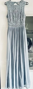 Abendkleid Ballkleid Größe L In hellblau mit Pailletten und Strass Steinen - Bild 1 von 6