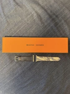 Apple Watch Hermès Bracelet Cuir Bleu 44mm Compatible avec Série 10 46mm Unisexe - Photo 1 sur 8