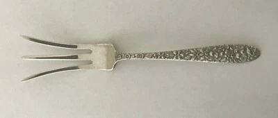 Horquilla de limón Southern Rose Repousse plata esterlina 1933 Manchester plata 4 7/8" Foto 1 de 4