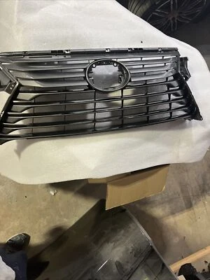 Lexus RX350 RX450 2016-2020 parrilla delantera 641W53111-0E170 nuevo OEM Foto 1 de 4
