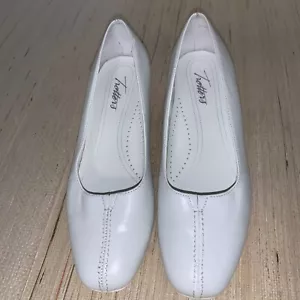 Scarpe décolleté Trotters Doris donna 6,5M pelle bianca abbigliamento classico business/ufficio - Foto 1 di 11