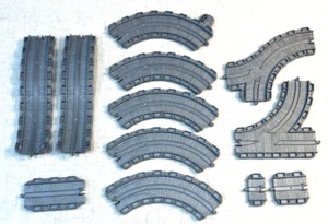 2006 Take Along Thomas & Friends Train Track - 12 Replacement Pieces - Picture 1 of 2
