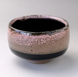 Mino ware Pottery Tea Cup Japanese Matcha Tea Bowl Chawan Pink Peach Tenmoku - Picture 1 of 5