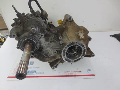 Kawasaki Mule 3010 2006 gas usado OEM transmisión Tranny conjunto de caja de cambios Foto 1 de 4