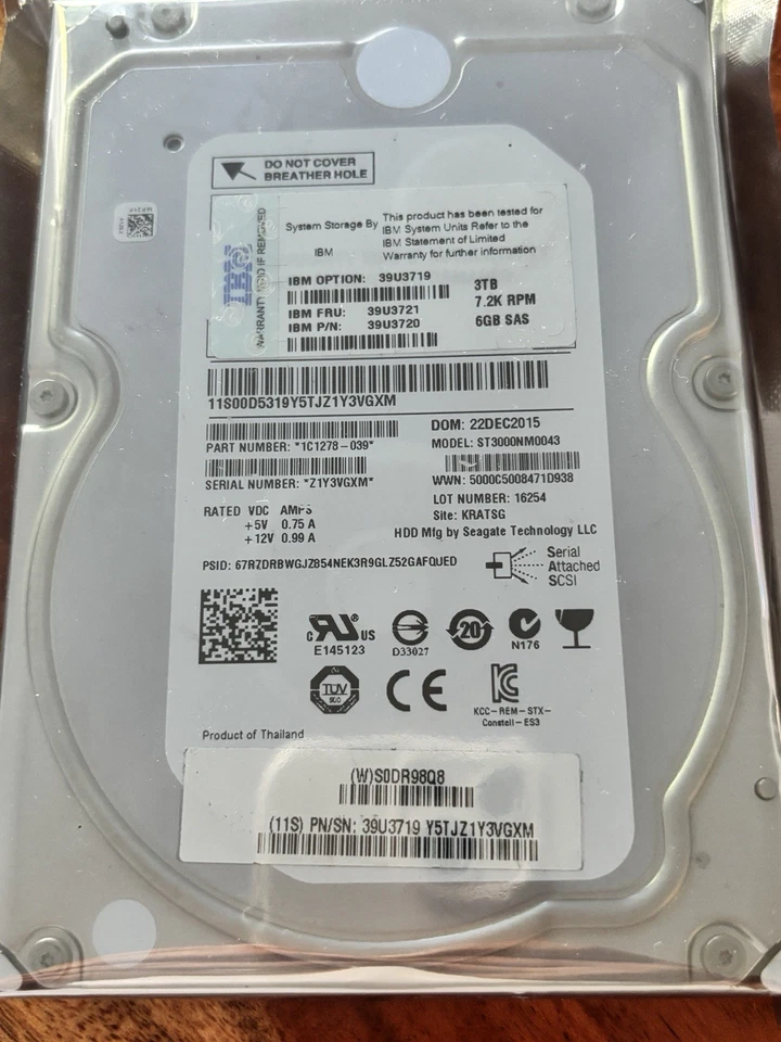 IBM Seagate 3TB HDD 7.2K SAS Hard Drive Festplatte ST3000NM0043 NEU OVP - Bild 1 von 3