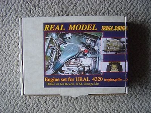 Motor y sistema de radiador de camión Ural 4320 soviético/ruso moderno modelo real 1/35 - Imagen 1 de 1