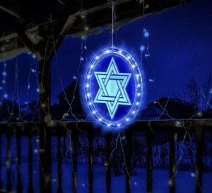 Decorations Blue Star of David Window Lights Battery Operated Chanukah LED Light - Picture 1 of 7