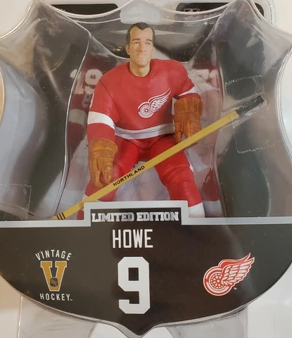 Gordie Howe (Detroit Red Wings) Limited Edition Excl - Import Dragon - 6" Figure Cover