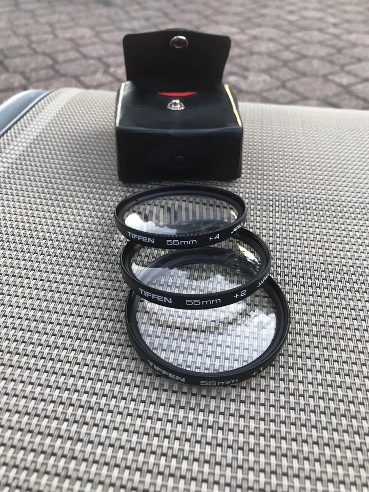 Tiffen 55mm Close up filter set +1 +2 +4 with case - Image 1 of 1
