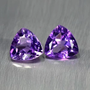 5.23Ct (2Pcs) Trillion Cut_ Lovely Natural Purple Amethyst _ Brazil - Picture 1 of 1