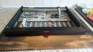Revox B200-S Controleur Audio vidéo multiroom pour ampli B250 - S - Photo 1/8