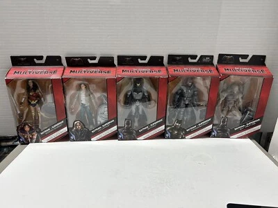DC Comics Multiverse - Batman, Lex Luthor, Wonder Woman, Bat Creature, Armored - Image 1 of 4