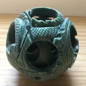 Vintage geschnitzte grüne Jade Dragon Ball mehrschichtig (6) Kugel Heilstein 4,75" - Bild 1 von 4