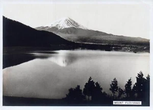 Genuine VINTAGE Real Photo Mount Fuji-Yama and Lake Kagawuchi PHOTOGRAPH - Bild 1 von 2