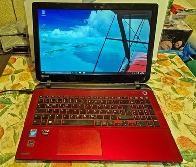 Toshiba Satellite L50-B 8GB Ram 1TB HDD Win. 10 Intel i5 - Bild 1 von 4