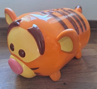 Disney Tigger (Winnie The Pooh) Tsum Tsum Carry / Storage Case - Image 1 of 4