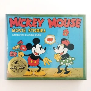Libro de tapa dura de historias de películas de Mickey Mouse introducción de Maurice Sendak 1988 - Imagen 1 de 8